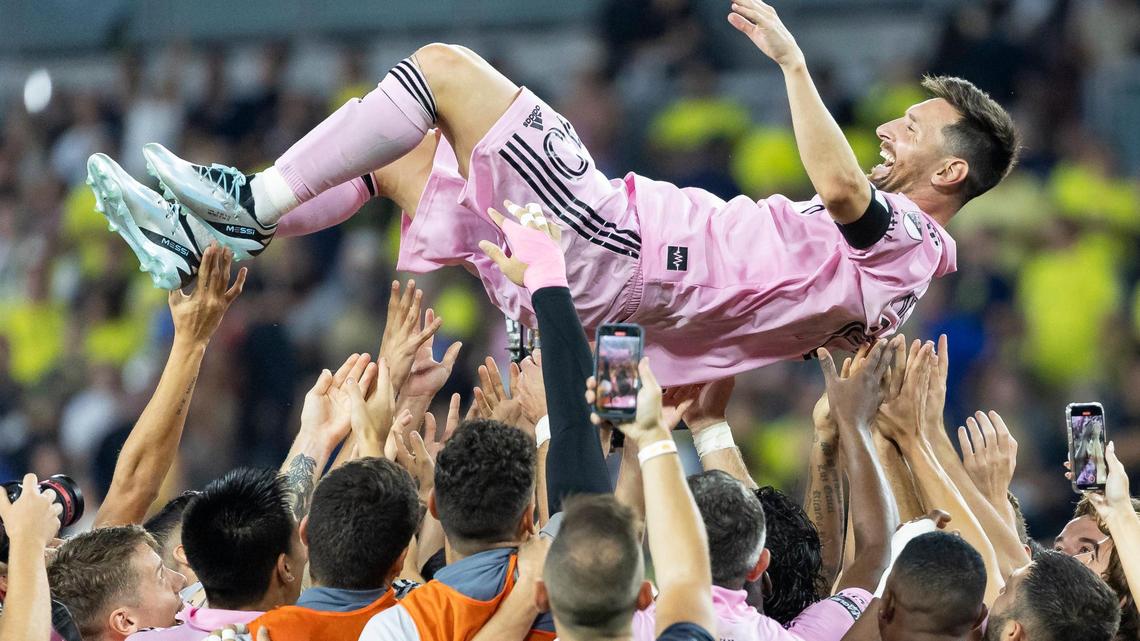 Inter Miami players lift Inter Miami forward Lionel Messi (10) after they defeated Nashville SC in the Leagues Cup final at GEODIS Park on Saturday, Aug. 19, 2023, in Nashville, Tenn.