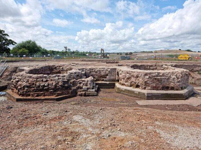 Bullet-riddled gatehouse found at medieval manor in UK | Miami Herald