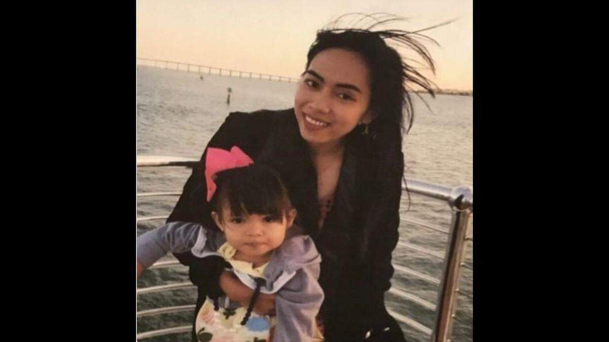 2-year-old Isabella Alada and her mother, Russell Alada. Photo from the Miami Police Department