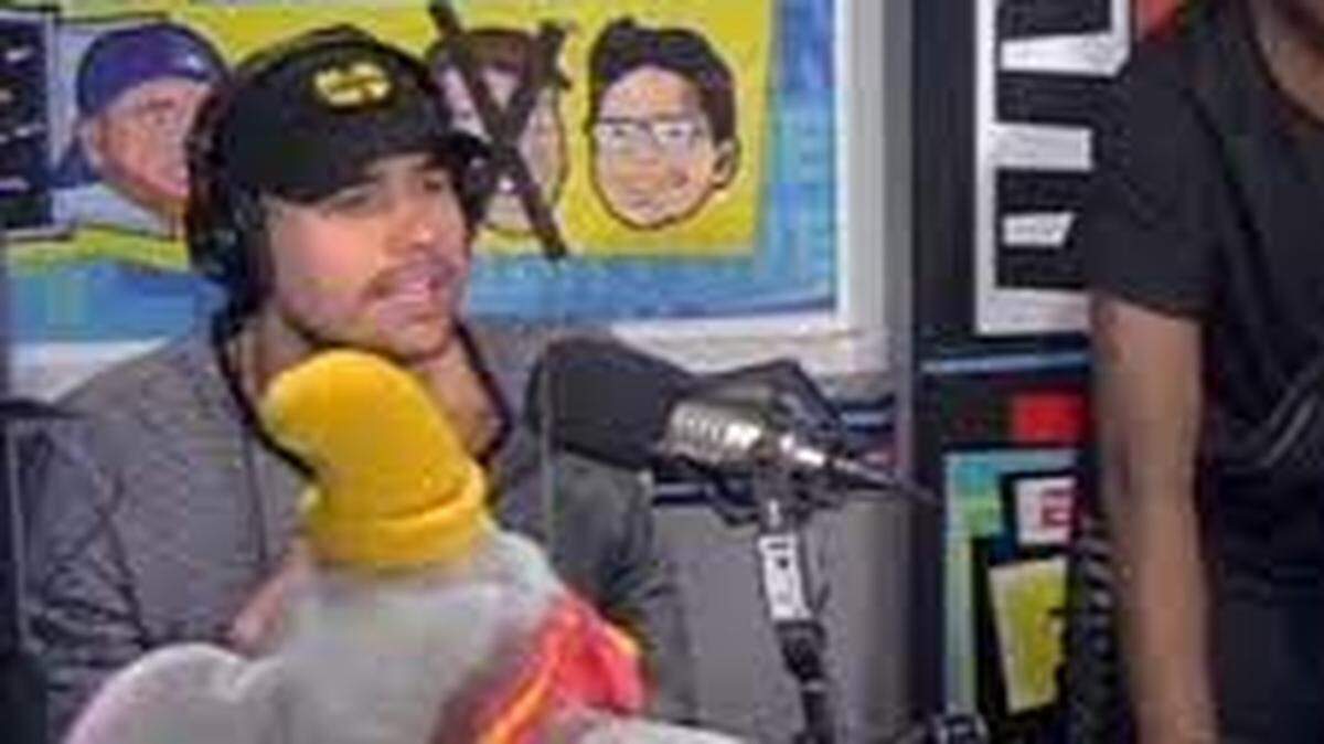 Anthony (10-Day Tony) Calatayud of the Le Batard Show Shipping Container offers exclusive fantasy football intel on the latest episode of the Greg Cote Show podcast.