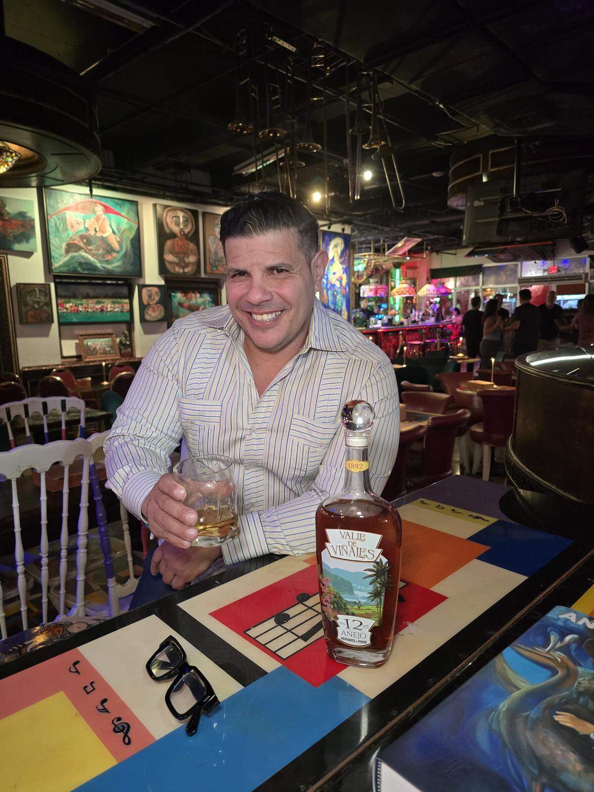 Cuban-American businessman Tony Haber acquired the Guayabita del Pinar brand in the United States and is manufacturing and selling the beloved Cuban beverage in Miami.