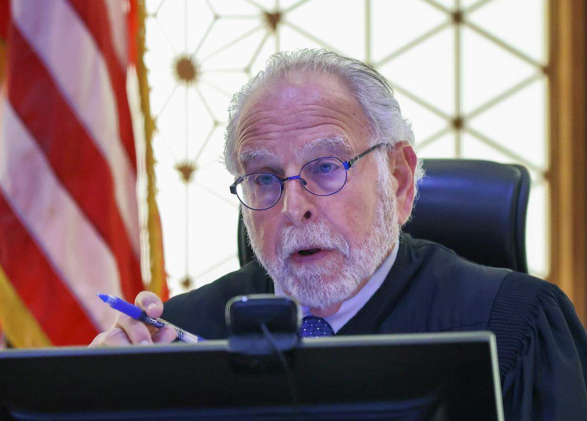 Judge Richard Hersch presides over Dereck Rosa’s hearing during his trial for stabbing his mother to death on Monday Jan. 5, 2026, in Miami, Fl.  Rosa, 15, pleaded guilty Friday, Jan. 16, 2026, to killing his mother.