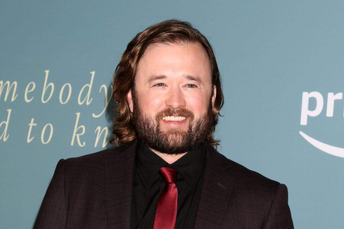 Haley Joel Osment arrested on April 8.