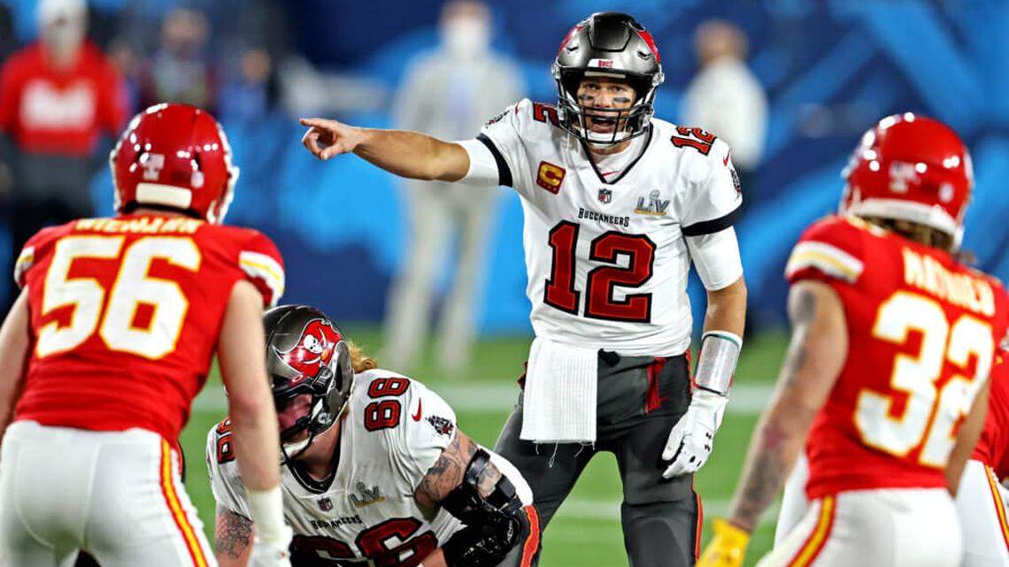 Brady wins Week 4, Allen stays 1st, Tua slips in Miami Herald NFL QB Rankings