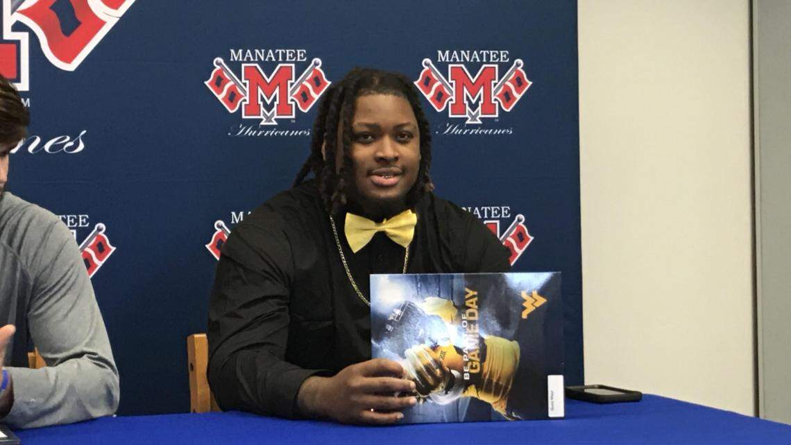 Manatee High’s Quay Mays overcomes lots of adversity to sign with West Virginia