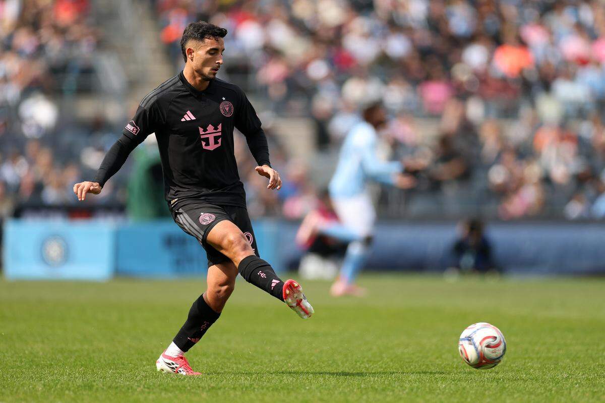 NEW YORK, NEW YORK - MARCH 22: Gonzalo Luján #2 of Inter Miami CF passes during the MLS match between New York City FC and Inter Miami CF at Yankee Stadium on March 22, 2026 in New York, New York. (Photo by Sarah Stier/Getty Images)