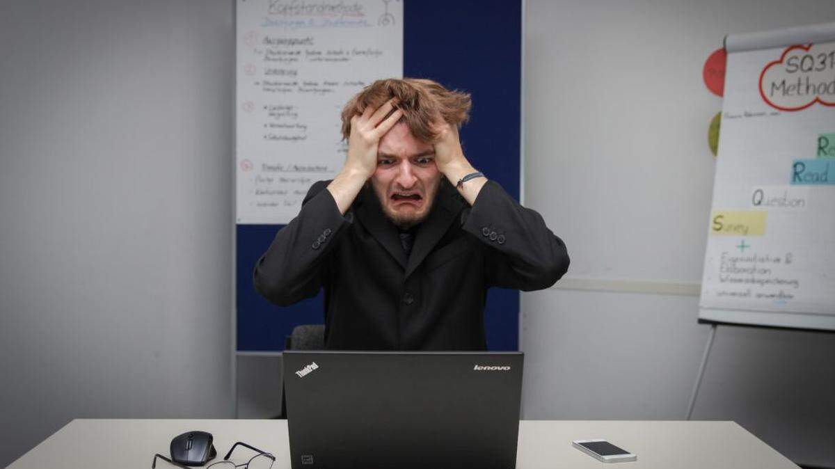 According to new University of British Columbia research, about one-third of the population suffers from misokinesia, defined by a strong negative emotional response to the sight of someone else’s small and repetitive movements.