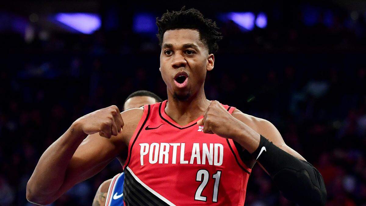 El centro del los Trail Blazers Hassan Whiteside, exjugador del Heat, en un partido el 1 de enero ante los Knicks en el Madison Square Garden de Nueva York.