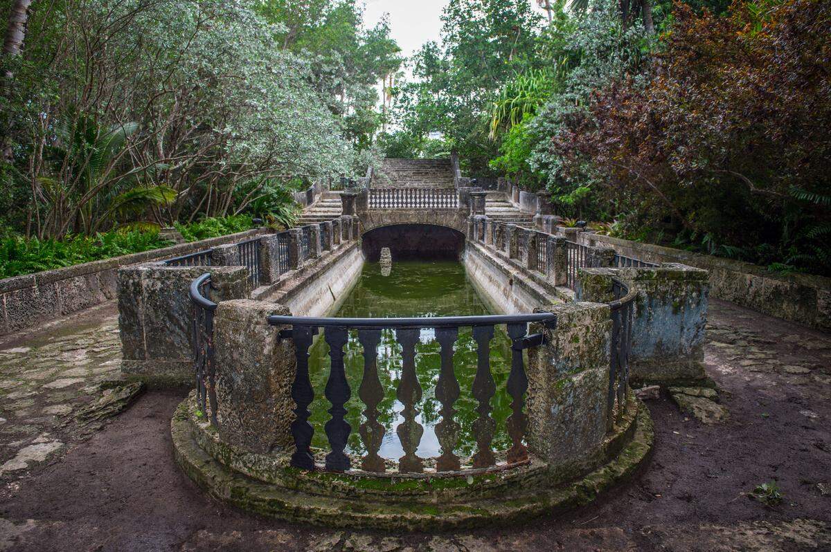 Vizcaya is reopening its gardens.