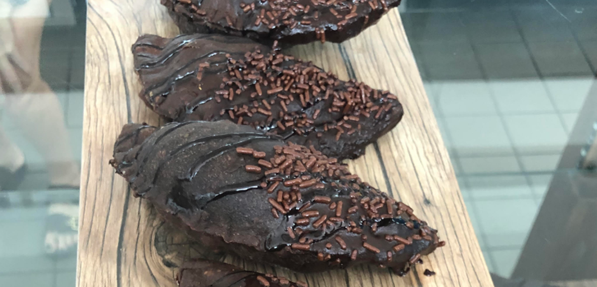 Mami Ana’s Empanadalicious double chocolate empanadas at Happy Place Donuts