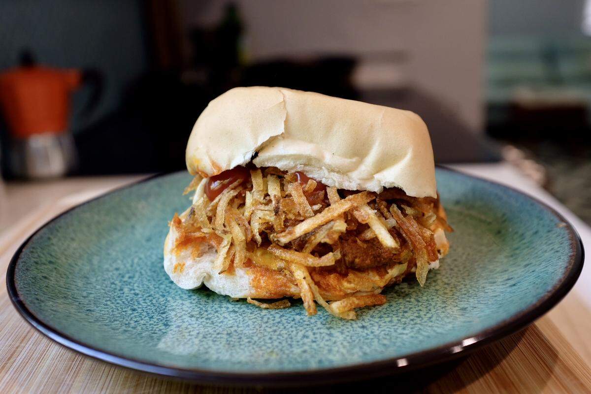 An original frita Cuban hamburger from West Miami’s El Mago de las Fritas
