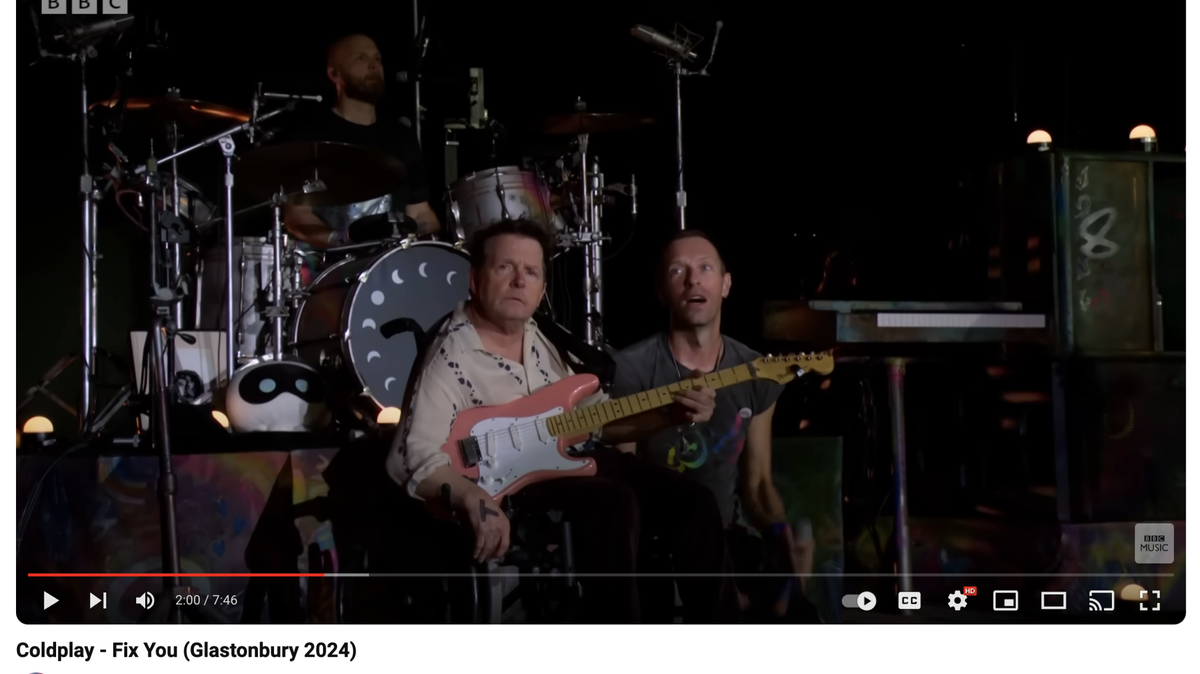 In a rare appearance, Michael J. Fox left his supporters in tears after taking the stage with Coldplay in Glastonbury.