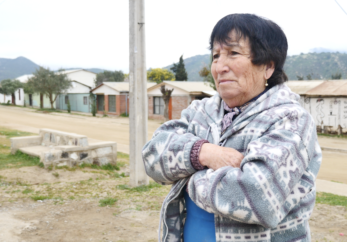 Maria Soto, in her 70s, refused to sign the agreement because she believed it did not adequately address the problems facing the village, nor did it provide her with enough money to relocate to a different location.