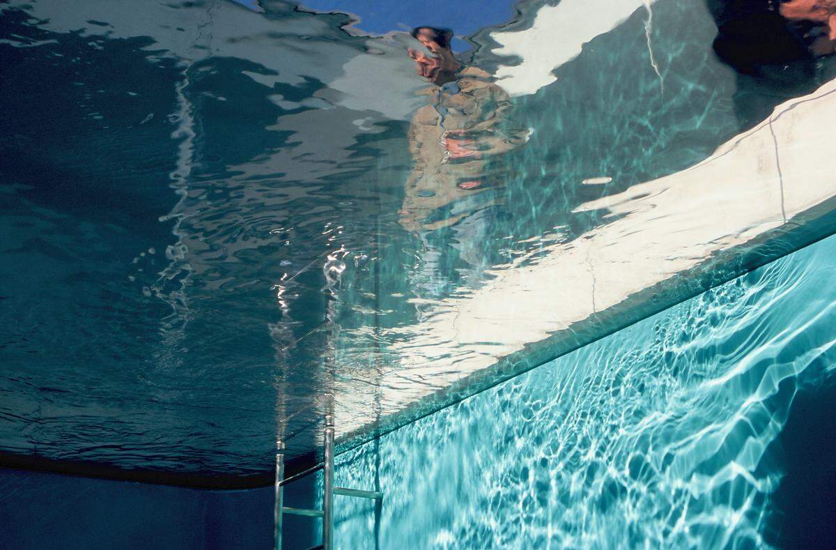 La instalación de 1999 de Leandro Erlich 'Swimming Pool' forma parte de la exposición individual 'Liminal' que se inaugura el 29 de noviembre en el Pérez Art Museum Miami.