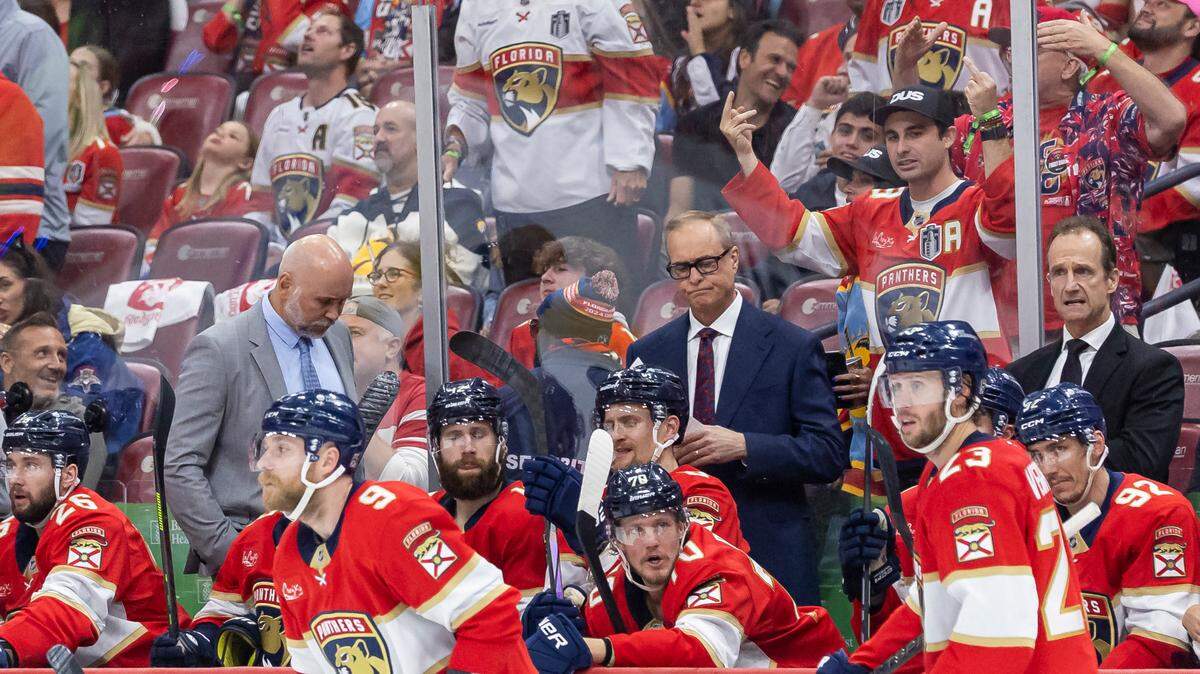 Florida Panthers head coach Paul Maurice reacts after a play against the Carolina Hurricanes in the second period of Game 4 during the Eastern Conference final of the NHL Stanley Cup playoffs at Amerant Bank Arena on Monday, May 26, 2025, in Sunrise, Fla.