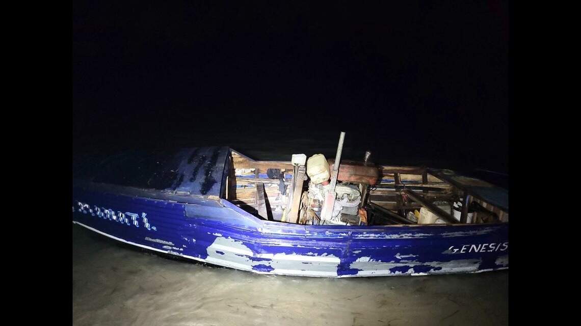 Boat with 26 Cuban migrants lands in Key Biscayne, Customs and Border Patrol says