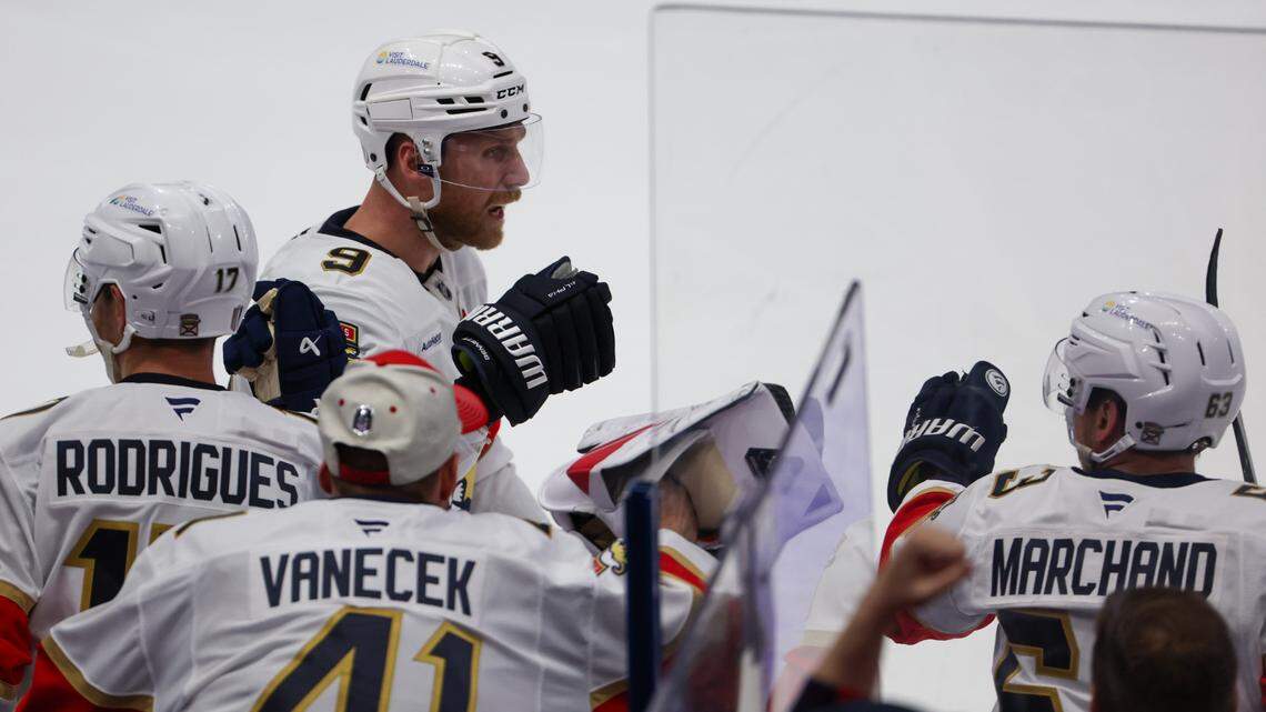 Florida Panthers center Sam Bennett (9) celebrates on the bench after his goal against the Tampa Bay Lightning during the second period in game five of the first round of the Stanley Cup playoffs on Wednesday, April 30, 2025 in Tampa.