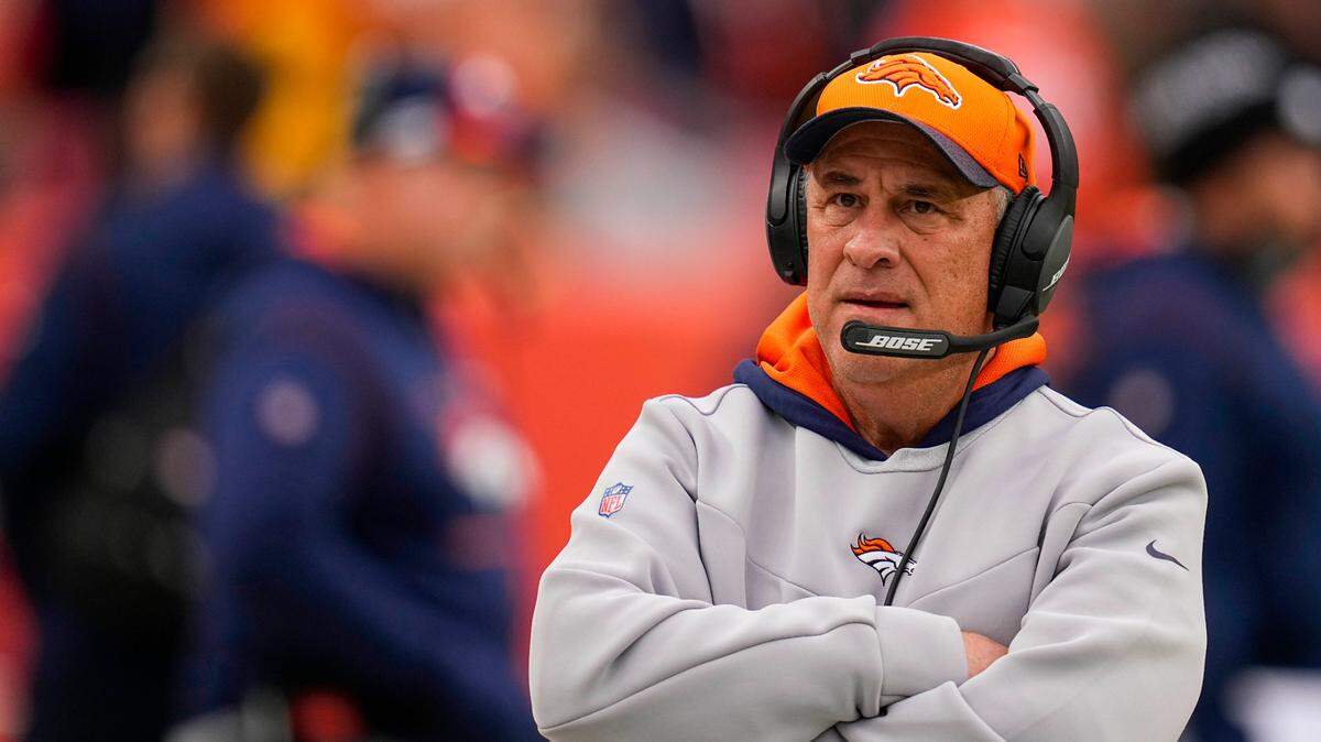 Vic Fangio, pictured last season as Denver Broncos head coach, agreed to terms to be the Miami Dolphins’ new defensive coordinator but now is considering other options as well.