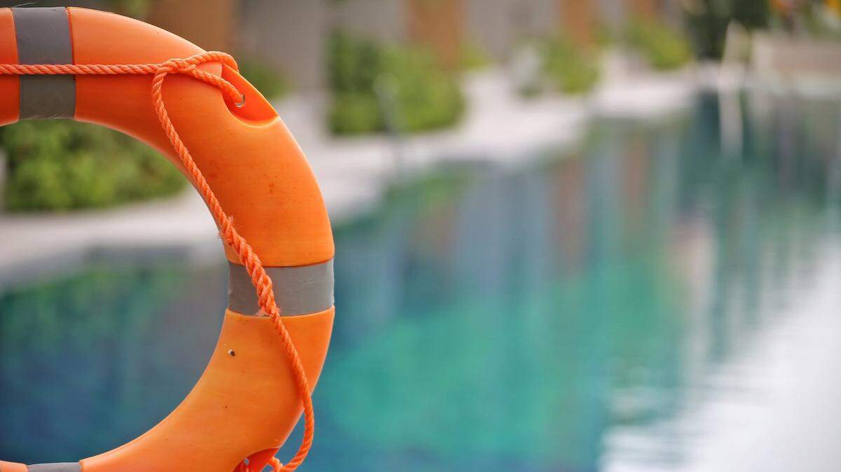 A Warner Robins toddler has died after a backyard pool incident Sunday morning.