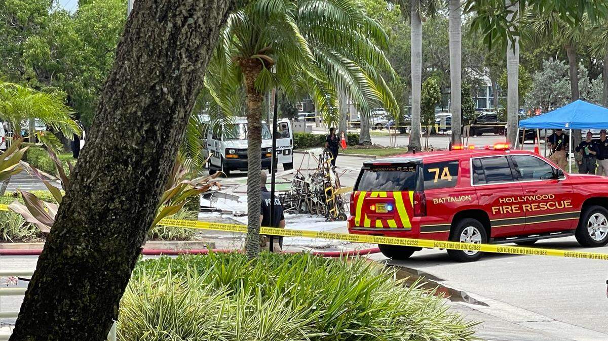 One person onboard a single-engine plane died after the aircraft crashed and burned in Hollywood, Florida on May 17, 2023, according to authorities.