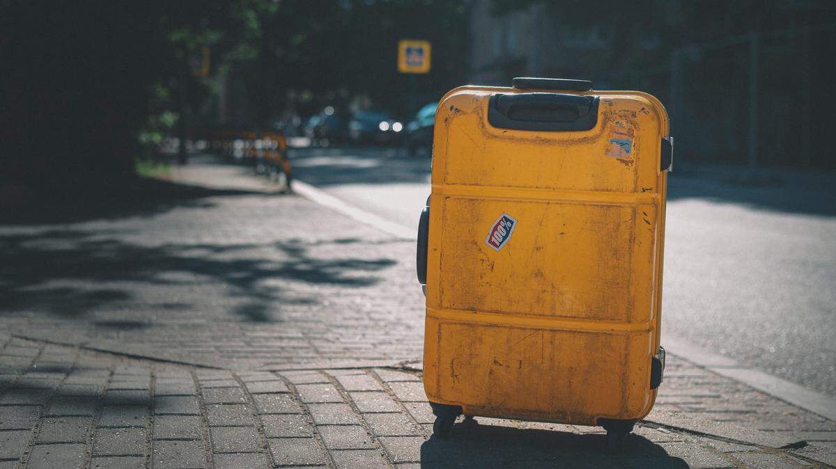 A traveler arrived in Edinburgh, Scotland, and opened their suitcase to find a “very fast,” 8-legged stowaway, officials said. Photo shows a representative suitcase.