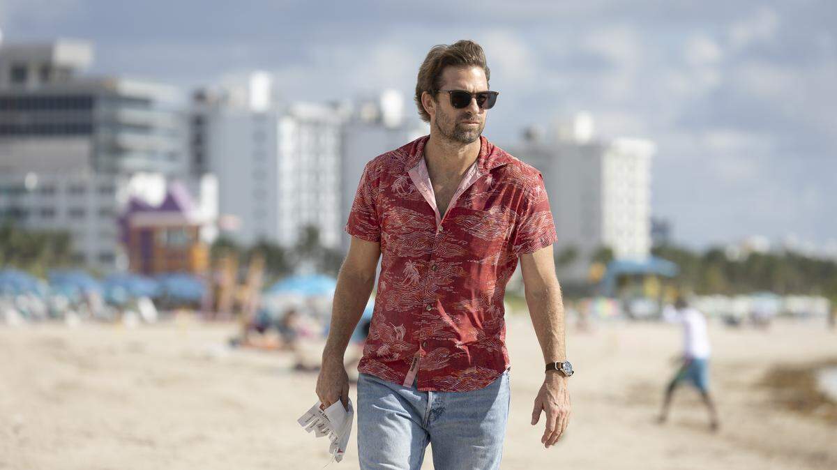 Scott Speedman stars as the titular R.J. Decker, a disgraced former photojournalist who becomes a private investigator after a stint in prison. The show, which airs on ABC and is streaming on Hulu, takes place in Fort Lauderdale.