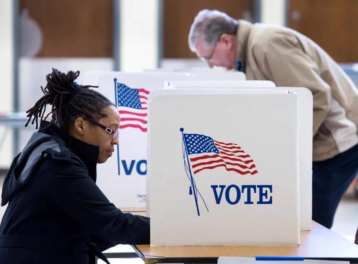 When you go to vote, you must have a current and valid ID that has your name, photo and signature.