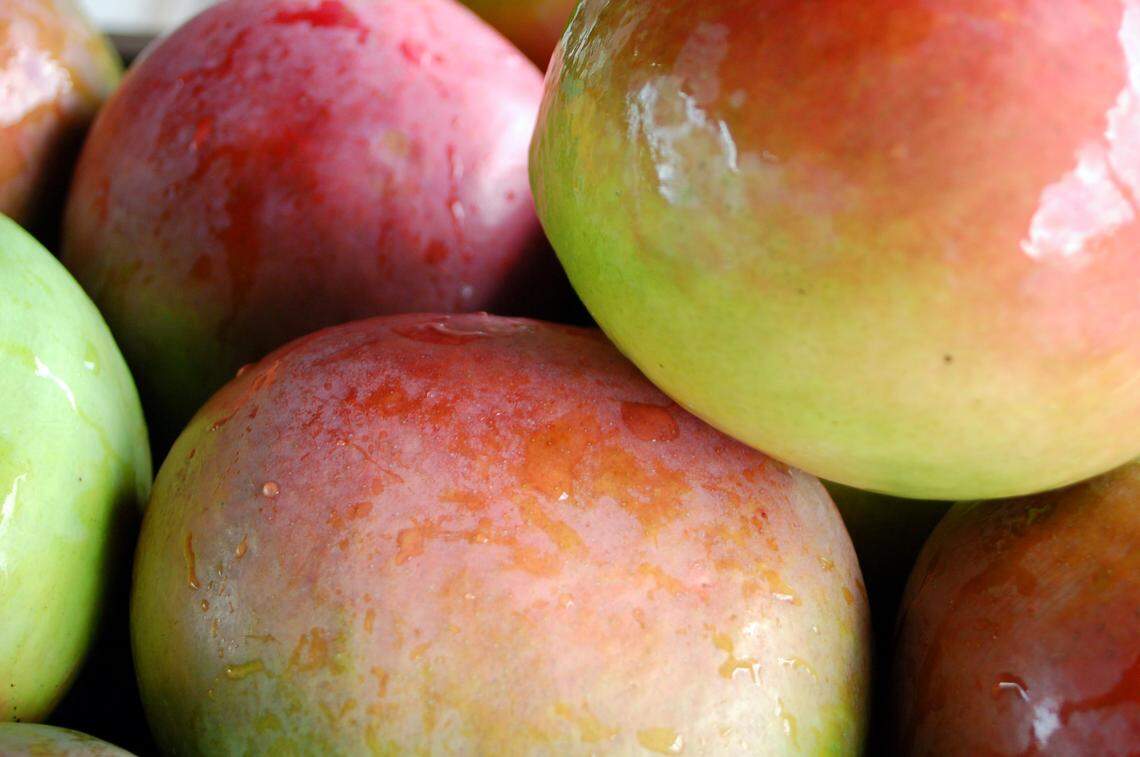 Mangoes, along with butternut squash, oranges, sweet potatoes, nectarines, carrots and turmeric are good for the immune system, skin and eyes.