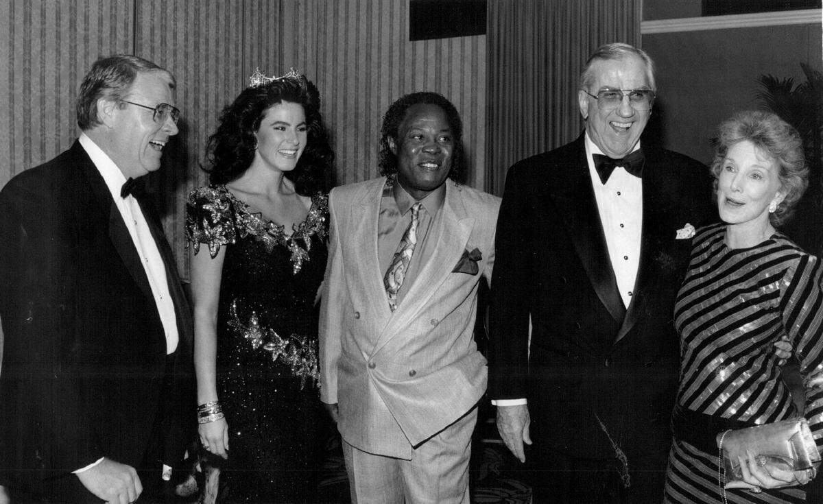 A tribute to Jack Benny/Benefit for Diabetes Research Institute with Bob Soper, Miss America Carolyn Sapp, Sam Moore, Ed McMahon, Joan Benny.