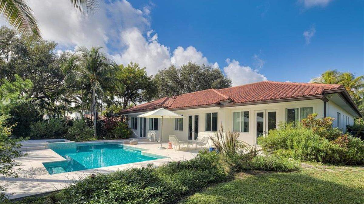 This single-family home at 636 Melaleuca Ln. in Miami sold for $2.785 million, the highest sale for the week of May 24-May 30.