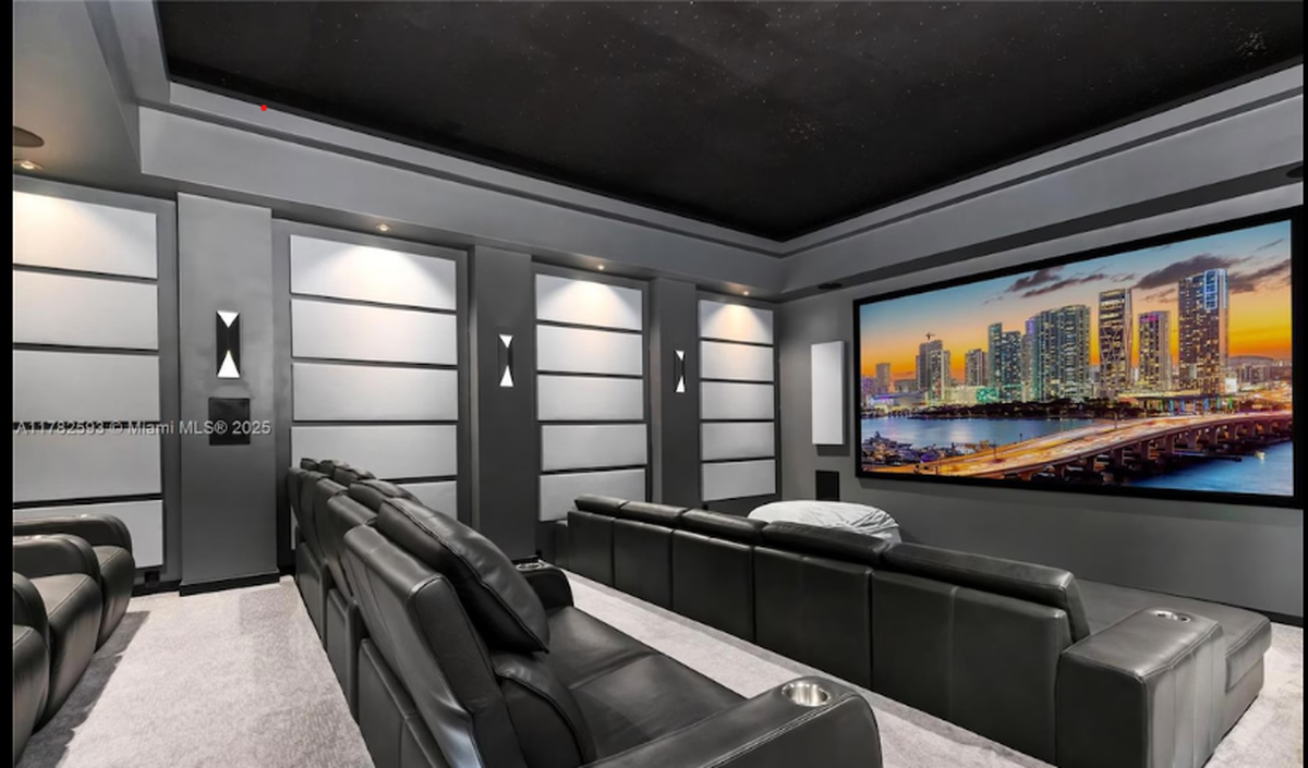 Tua Tagovailoa ‘s home in Davie, Florida, includes a movie theater.