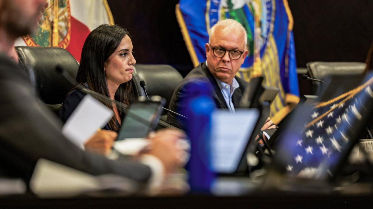 After mass shooting, Doral’s nightlife may see changes. How late could bars stay open?