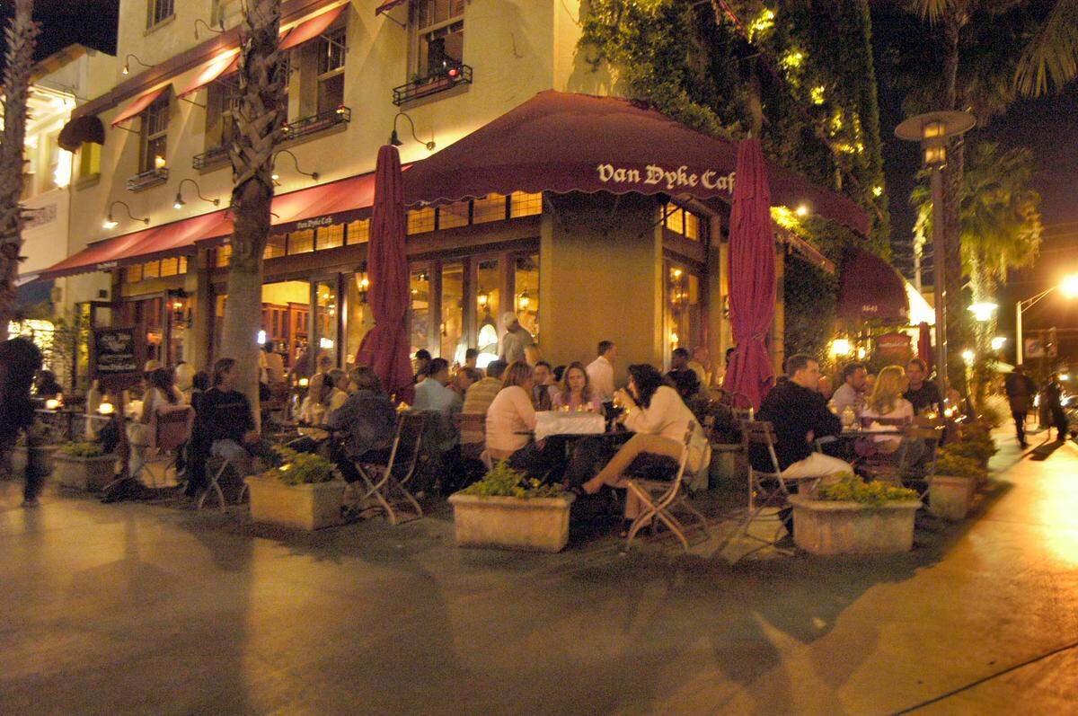 Van Dyke Cafe.