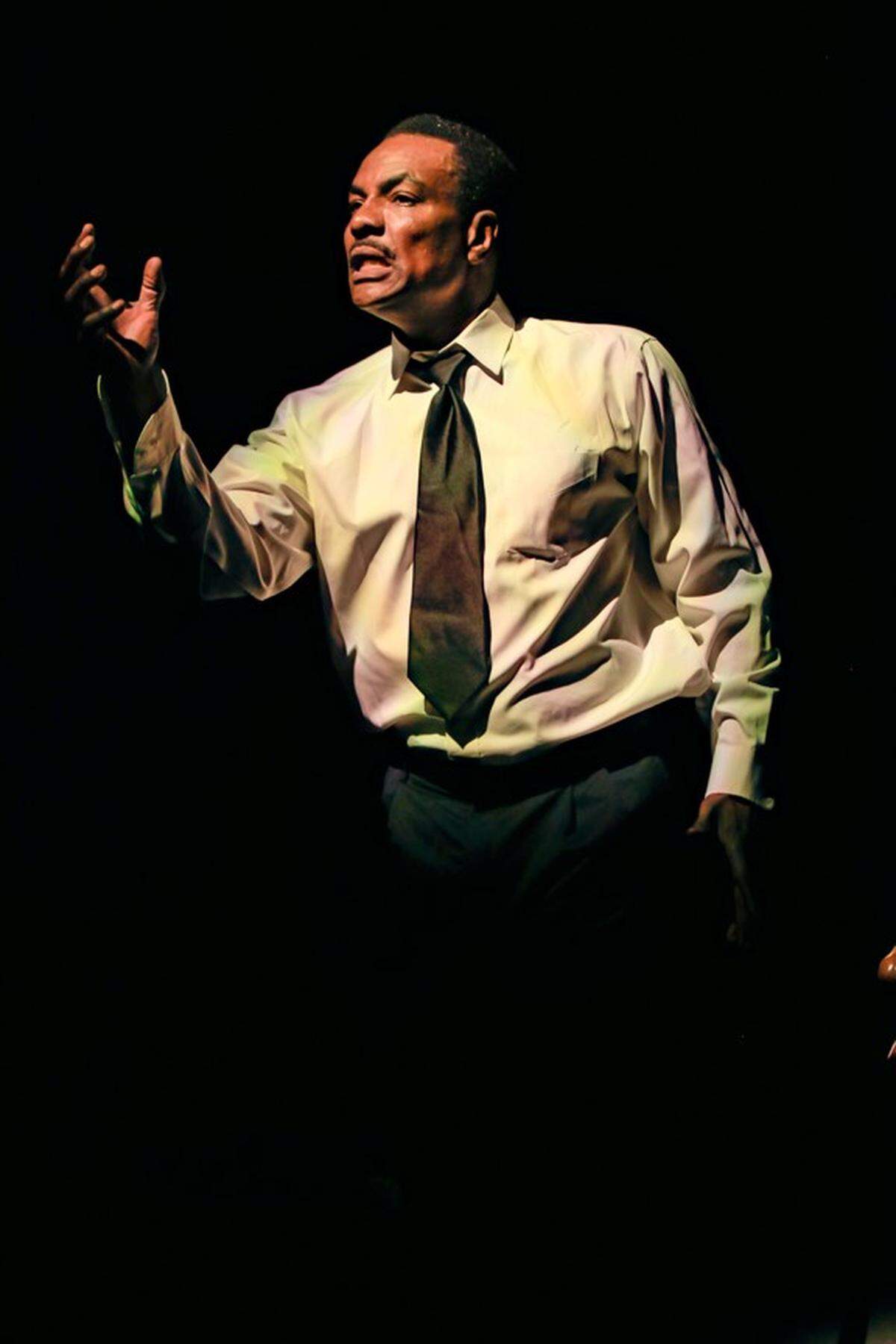 Allan Louis reveals of his family’s tragic history and the meaning of the large tree outside his home in M Ensemble’s ‘Meet Me at the Oak.’