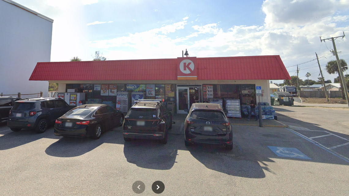 Off-duty police officer killed by store clerk ‘having a bad day,’ FL cops say