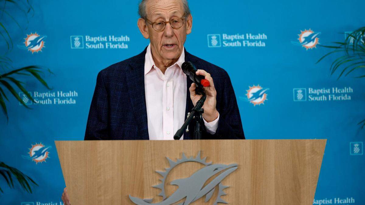 Miami Dolphins owner Stephen M. Ross speaks during the New Dolphins head coach Mike McDaniel introductory press conference at Baptist Health Training Complex in Hard Rock Stadium on Thursday, February 10, 2022 in Miami Gardens, Florida.