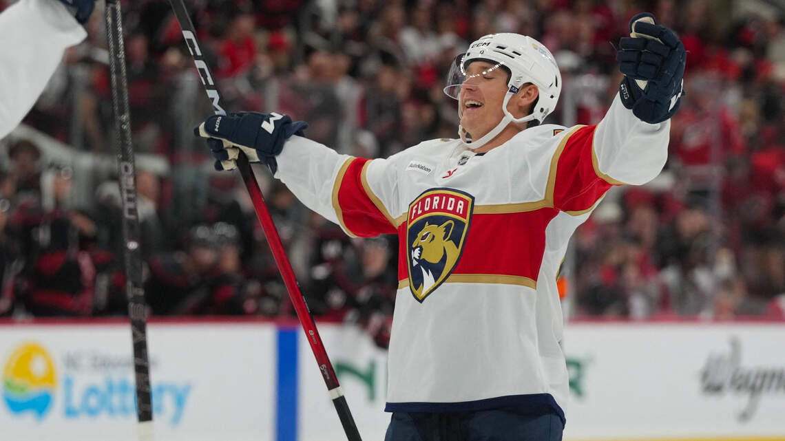 A top Panthers player a late injury scratch vs. Sharks. What we know