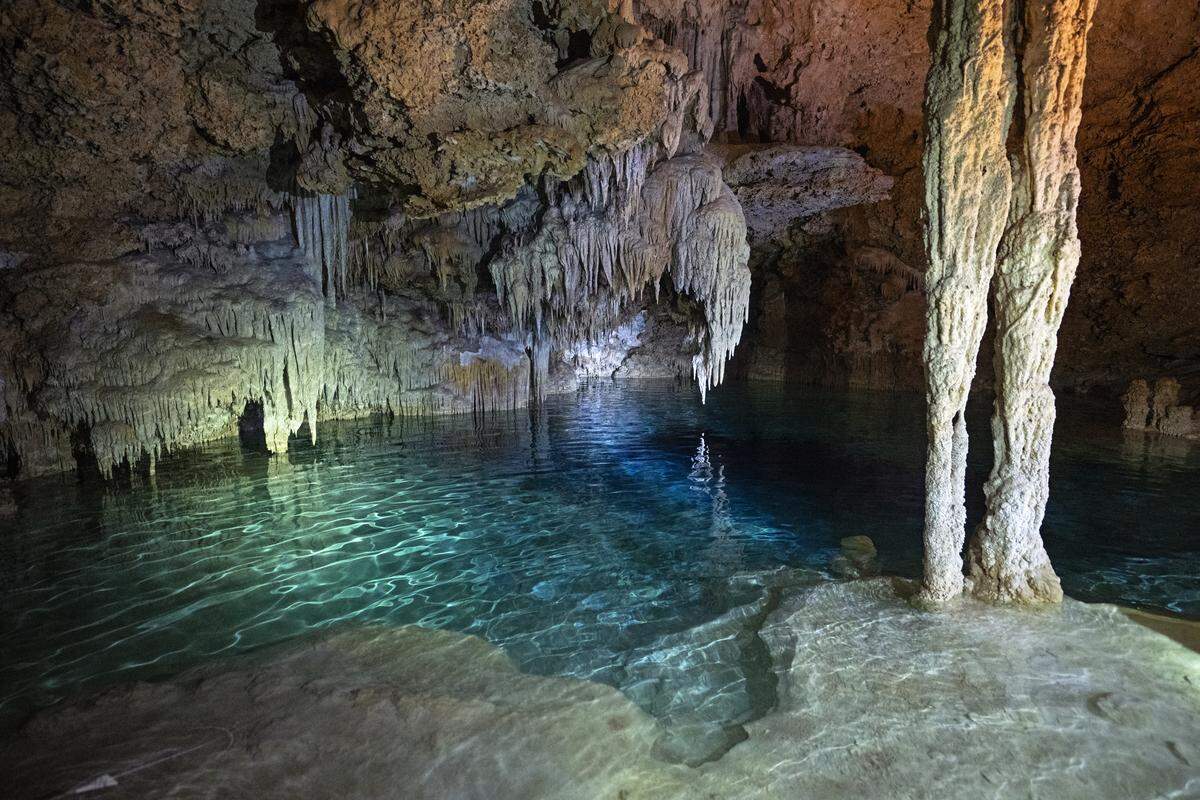 mexico cenotes yucatan peninsula