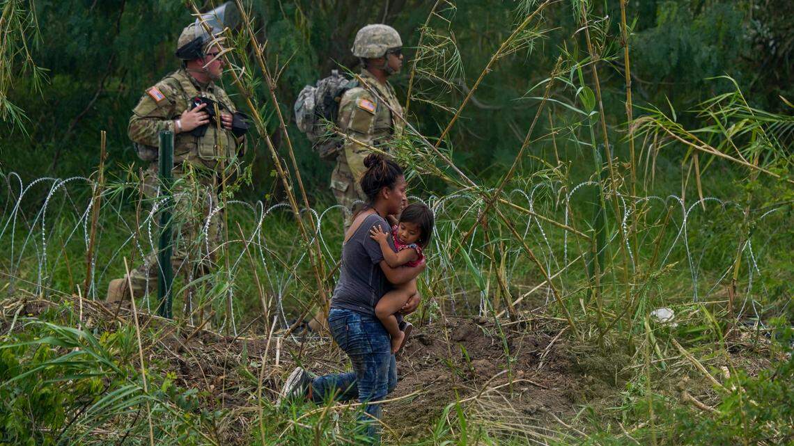 Florida aided Texas’ border security. Now Texas is under scrutiny for ‘inhumane’ actions