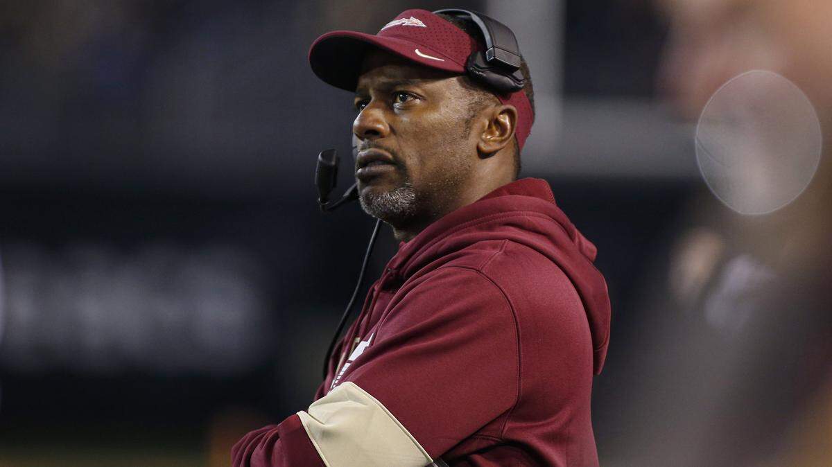 New FAU coach Willie Taggart concentrated on the offensive and defensive lines for his first class with the Owls. Taggart also signed his son, quarterback Wille Taggart Jr., out of Tallahassee.