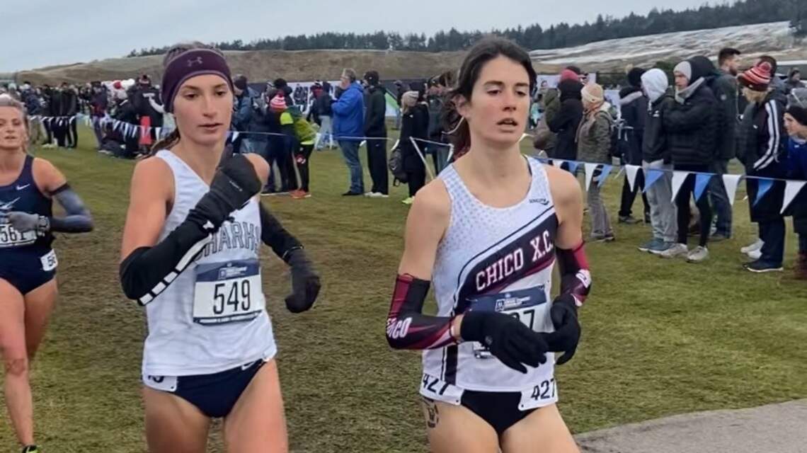 Nova Southeastern cross-country runner finishes national championship race with one shoe