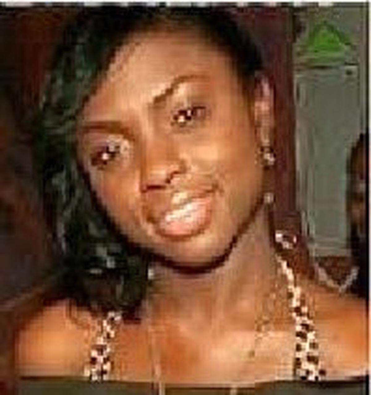 Stepha Henry, 22, disappeared on May 29, 2007, while vacationing in Miami.