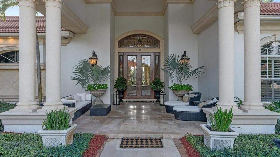 Former MLB catcher Jarrod Saltalamacchia lists South Florida home for $3.3 million