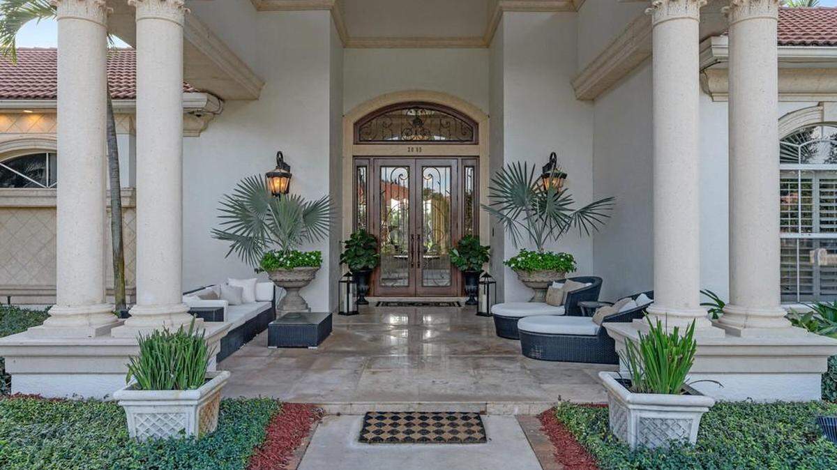 Former Major League Baseball catcher Jarrod Saltalamacchia has listed his Wellington, FL home for $3.3 million.