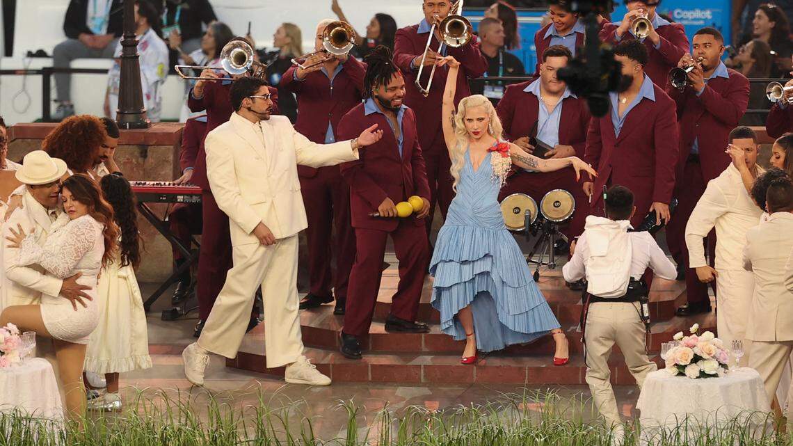 Can Bad Bunny derail the ‘English-only’ offensive? Don’t rule it out | Opinion