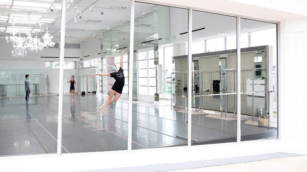The Miami City Ballet is utilizing the space at 744 Lincoln Road for practice sessions. Its headquarters on Liberty Avenue is undergoing renovations.