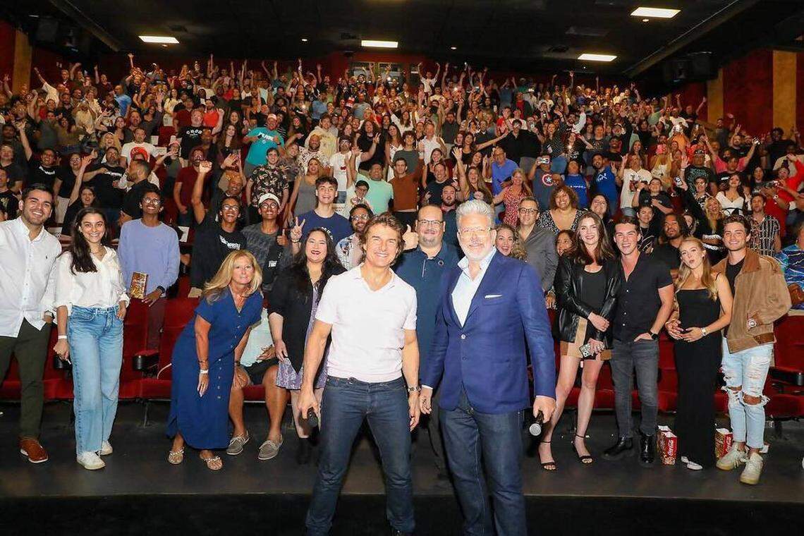 Tom Cruise popped in unannounced at Sunset Place movie theater in South Miami.