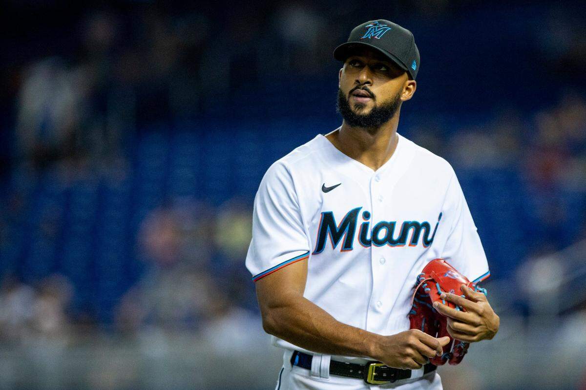 Miami Marlins pitcher Sandy Alcantara (22) during the first inning of an MLB game against the Atlanta Braves at loanDepot park in the Little Havana neighborhood of Miami on Tuesday, Aug. 17, 2021.