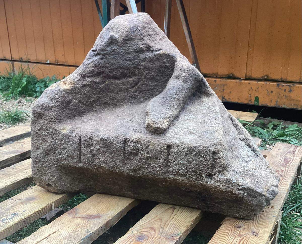 Only part of the pillar was preserved, so archaeologists will need the help of computer modeling to see the full artifact.