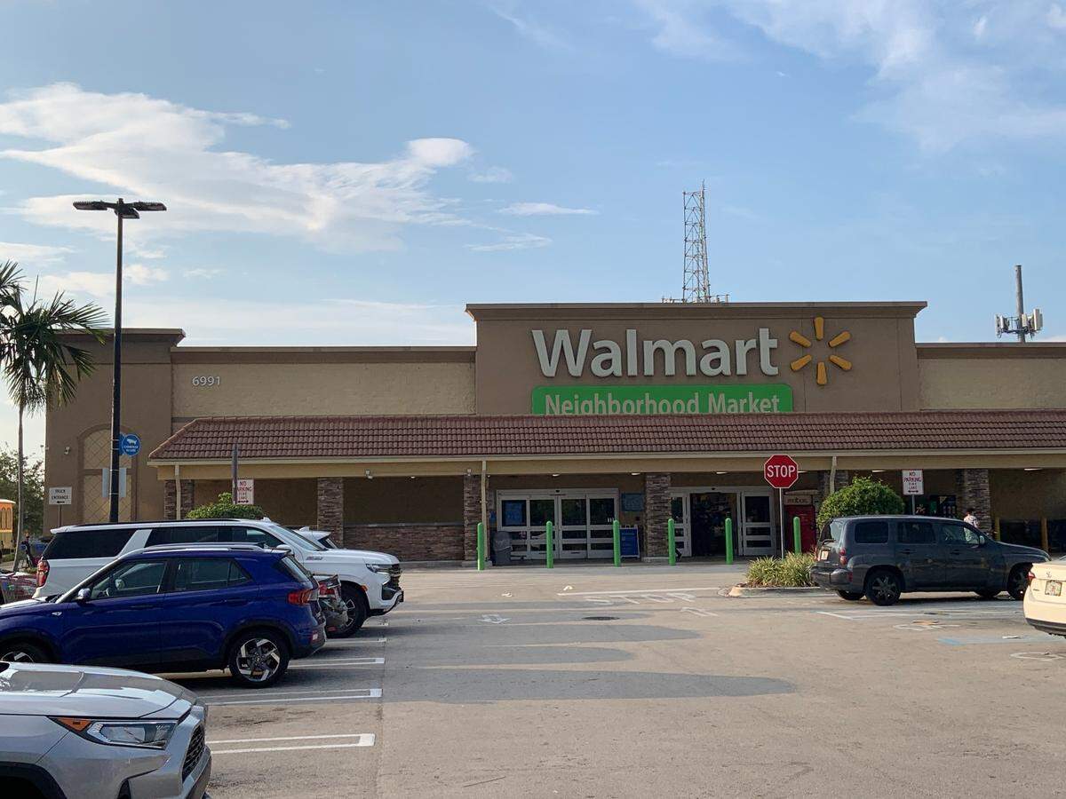 This Walmart Neighborhood Market, like all Walmart markets, big box stores and Sam’s Club locations, won’t be open.